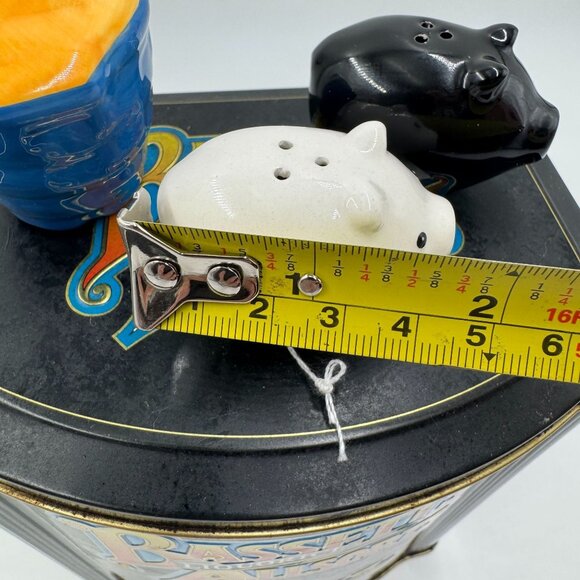 Garland Road Ceramic Pigs and Pail Salt & Pepper Shakers Black & White - Picture 3 of 12